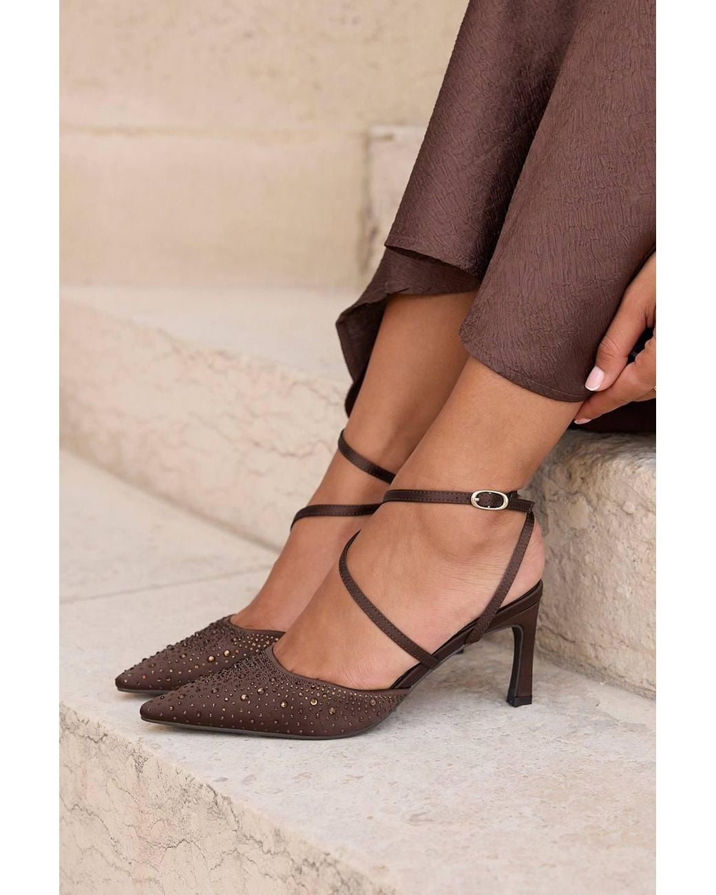 Linzi White Attire Embellished Court Heels