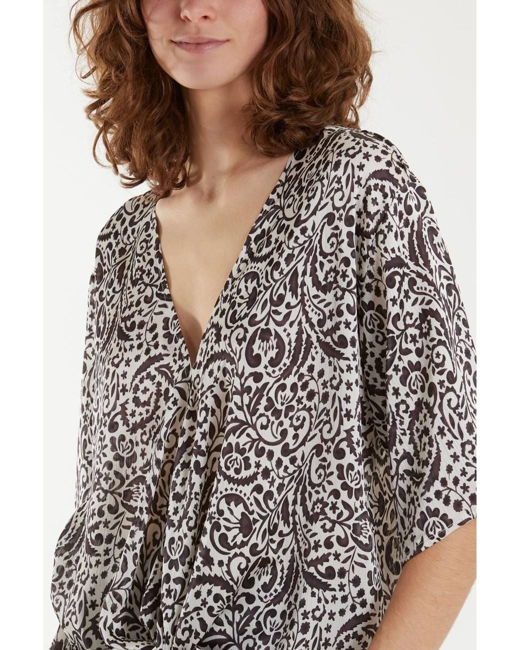 Blue Vanilla Gray Tie Front V Neck Paisley Top