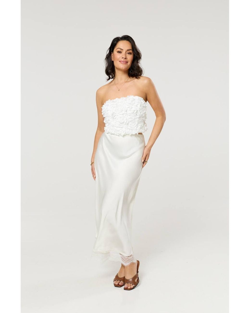 Liquorish White Floral Applique Bandeau Top