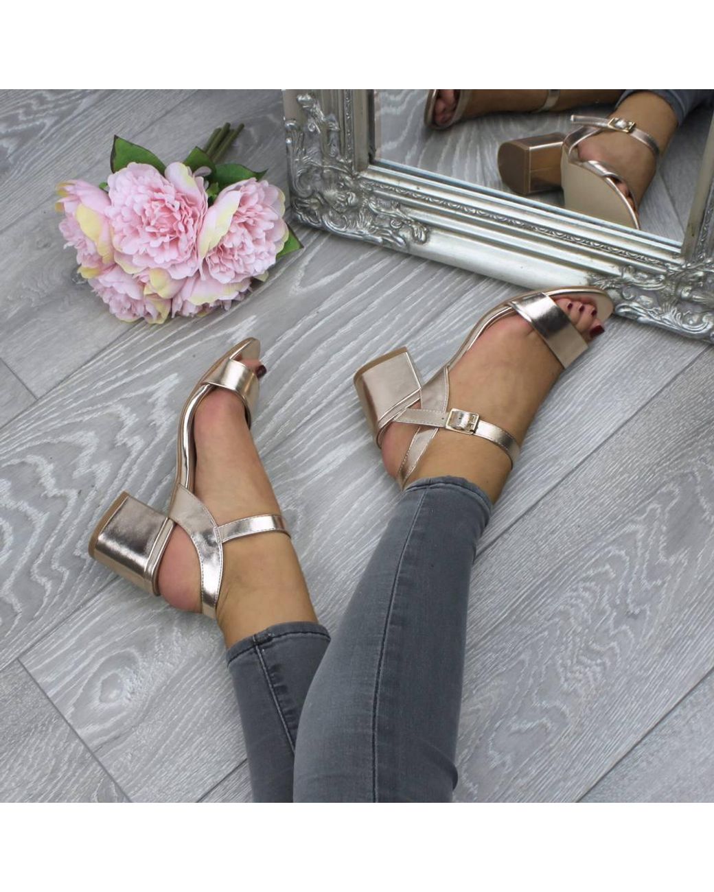 AJVANI Metallic Mid Block Heel Strappy Sandals