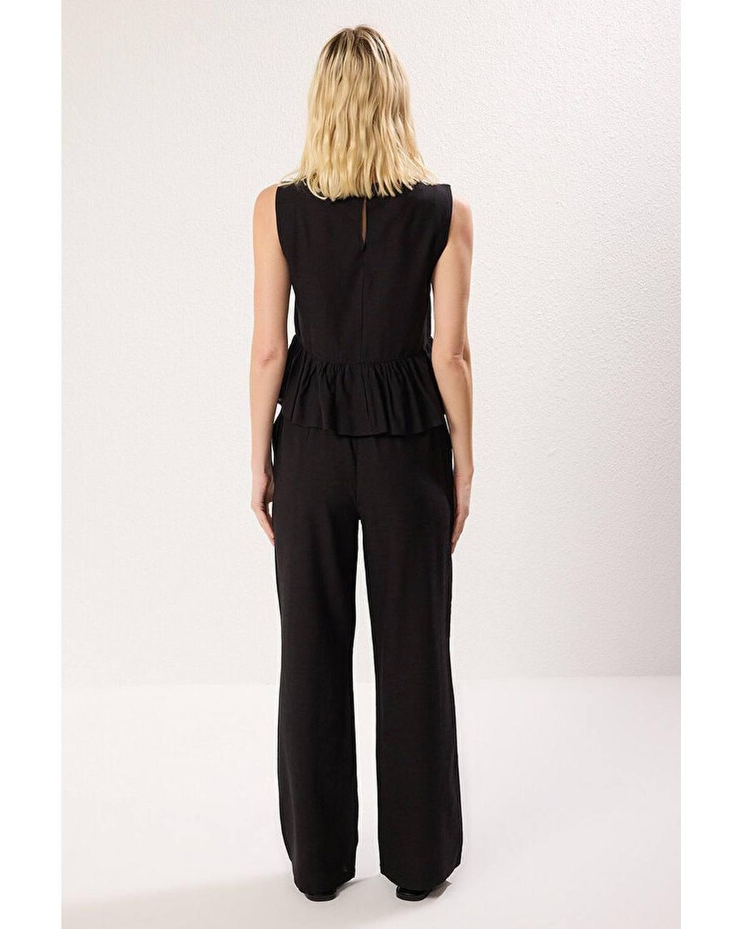 WOVCOR Black 2-Piece Linen-Look Woven Sleeveless Top & Wide-Leg Trouser Set