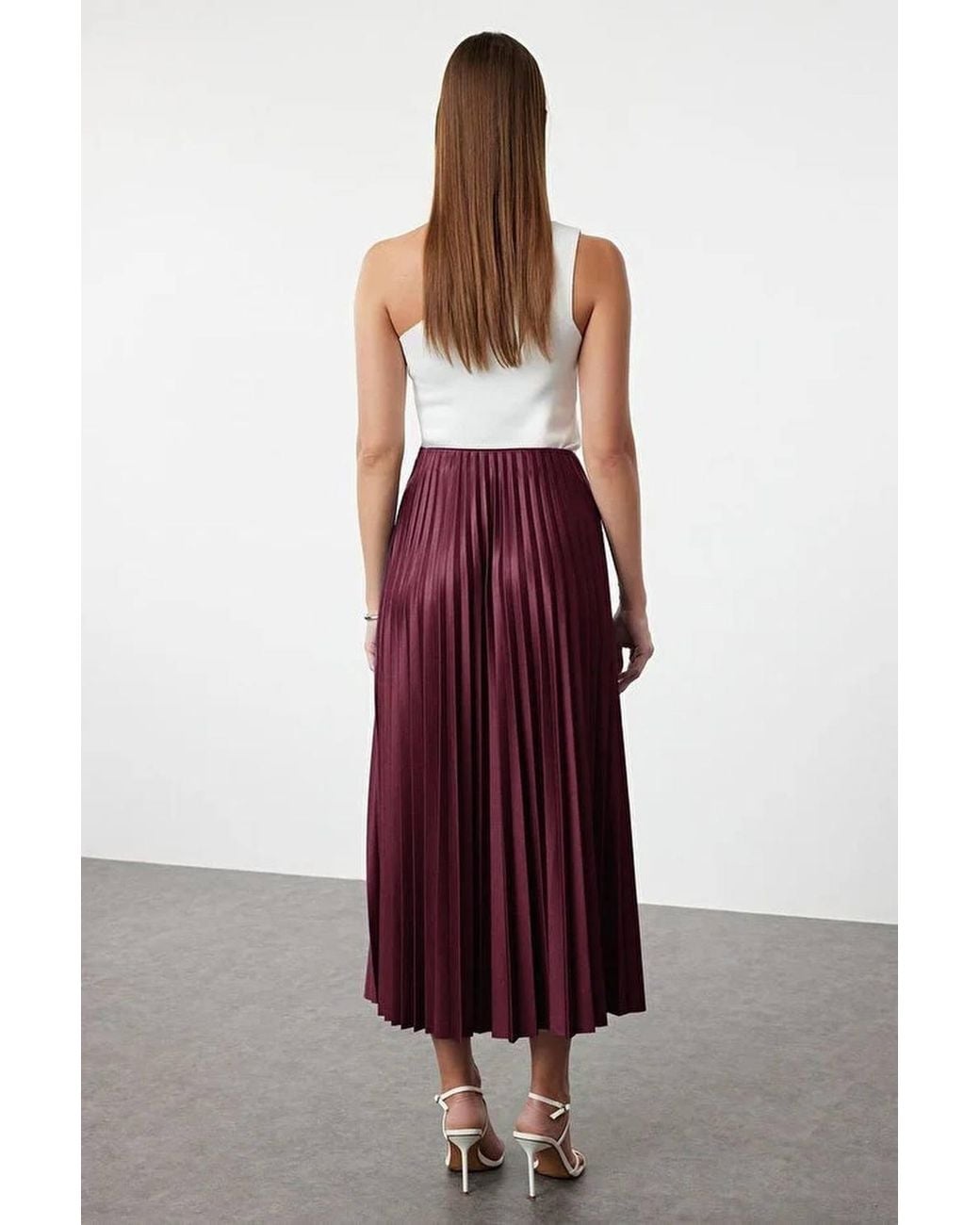 WOVCOR Red Pleated Maxi Faux Leather Skirt