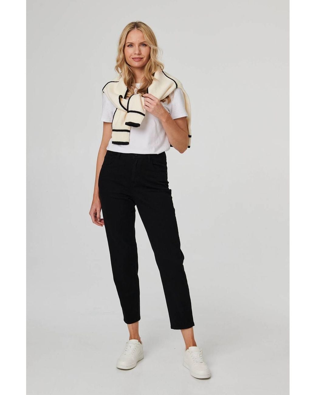 Izabel London Black High Waist Slim Fit Cropped Jeans