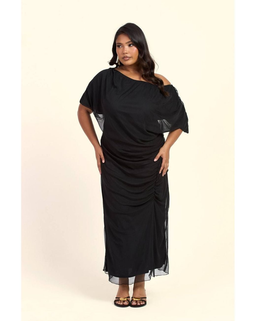 FASHION-SZN Black Curve Drop Shoulder Ruched Mesh Midaxi Dress