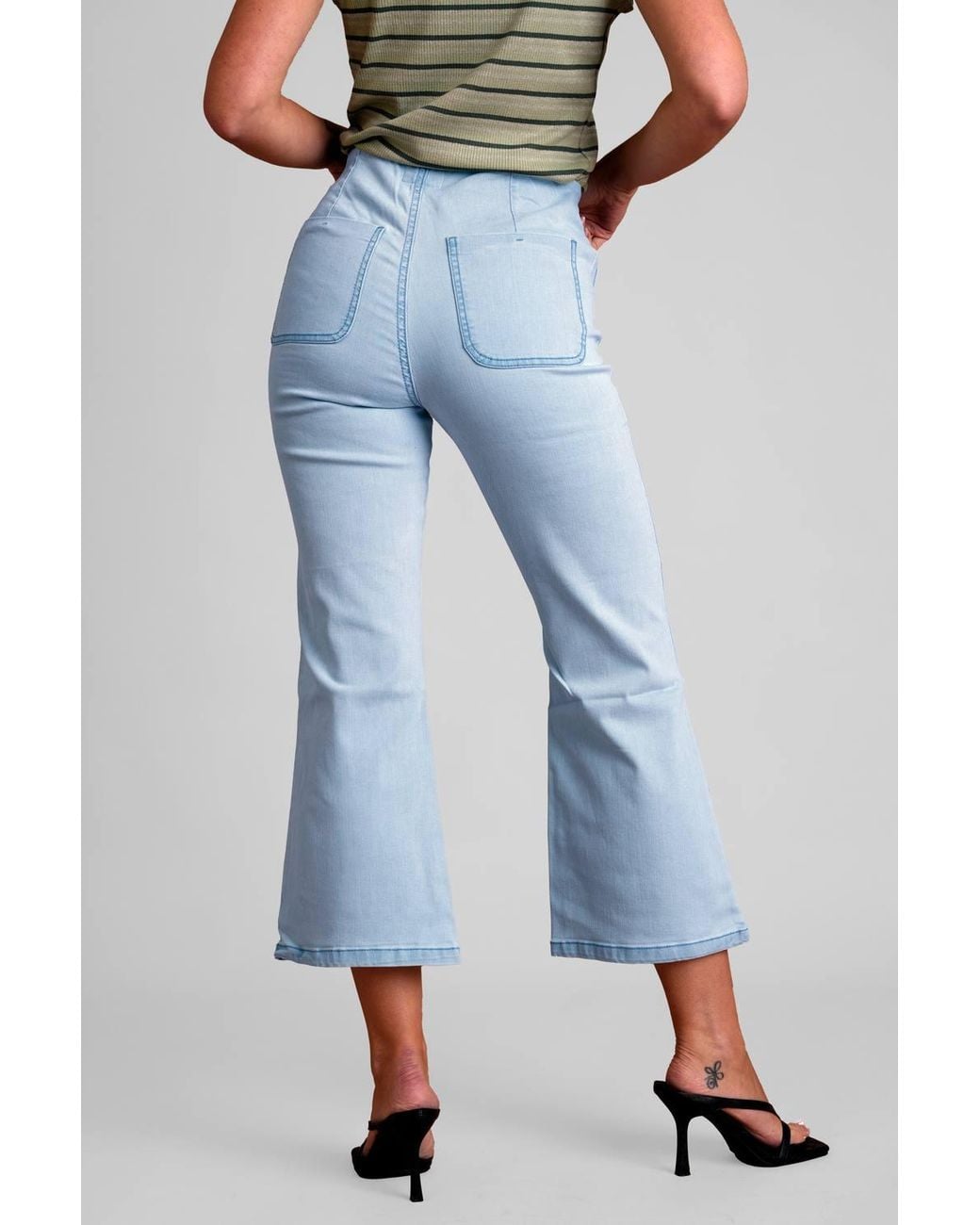 Enorsia Blue Light Cropped Flare Jeans