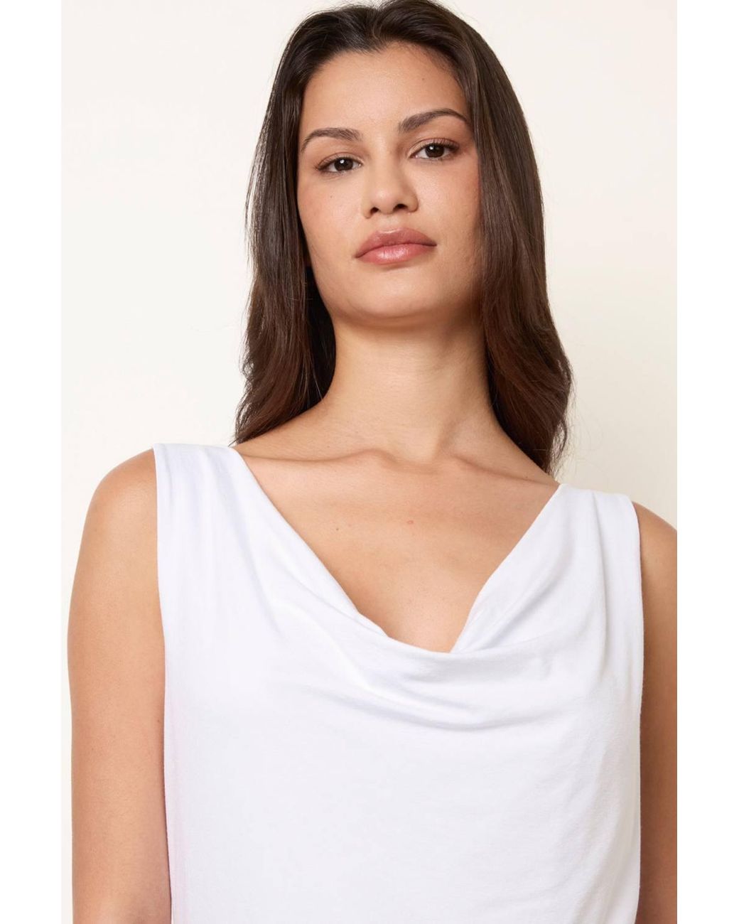 Blue Vanilla White Sleeveless Slip On Cowl Neck Top