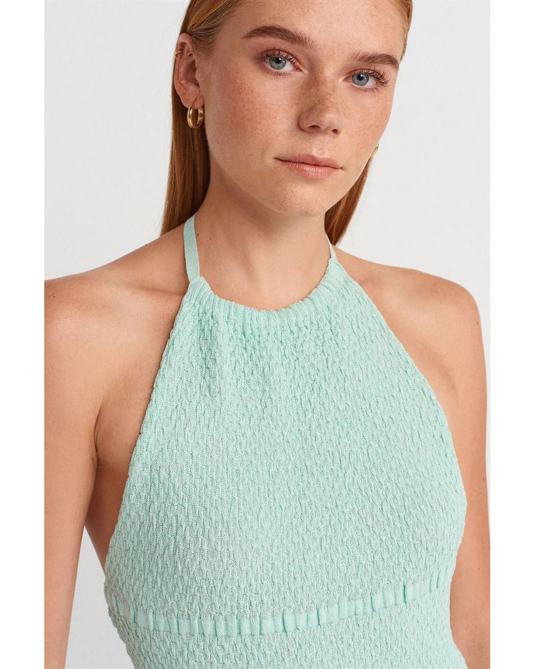 Dilvin Green Slim Fit Halter-Neck Knit Blouse