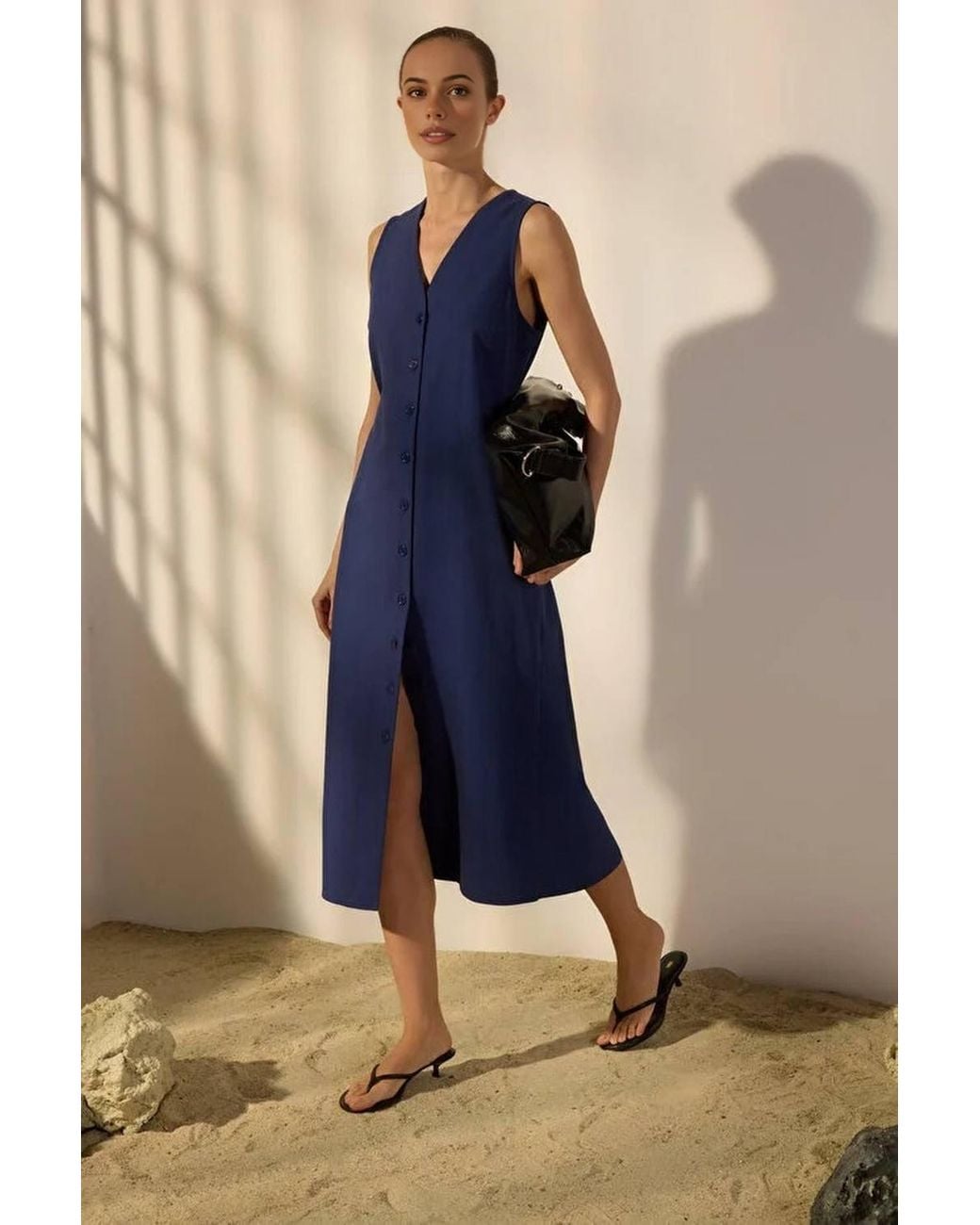 WOVCOR Blue Belted Linen Blend V Neck Midi Shirt Dress