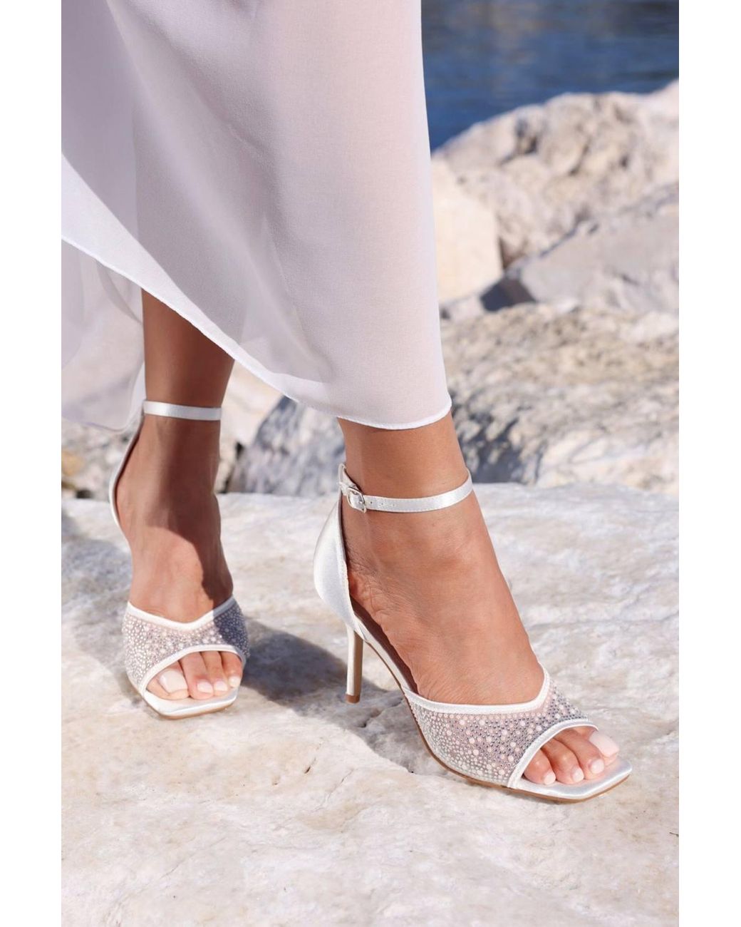 Linzi White Encanta Bridal Ivory Diamante Heels