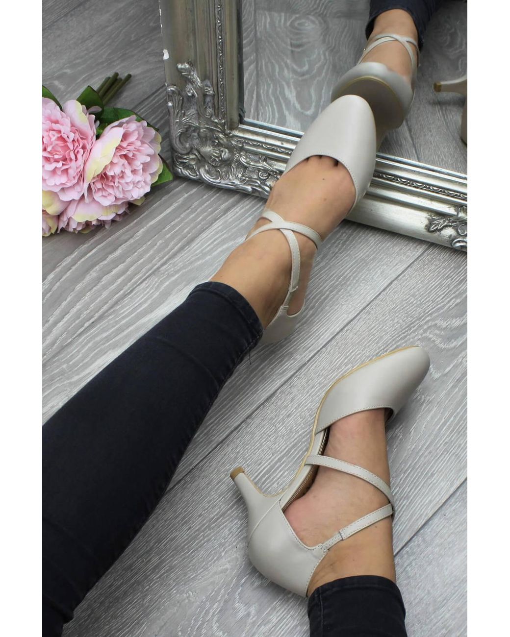 AJVANI Natural High Heel Crossed Straps Court Shoes
