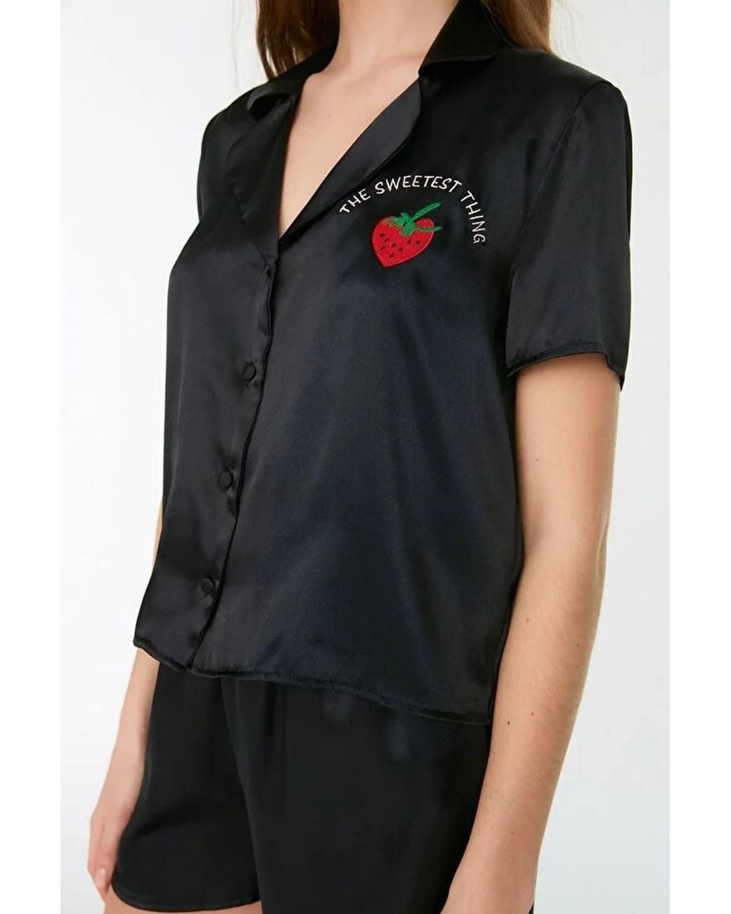 WOVCOR Black Strawberry Embroidered Satin Short Sleeve Pyjama Set