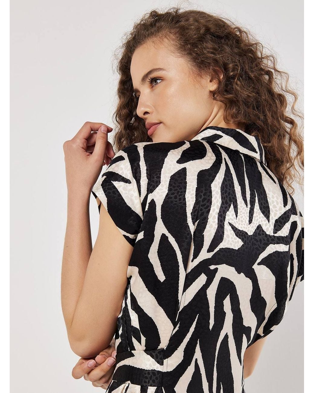 Apricot White Textured Satin Zebra Print Midi Dress