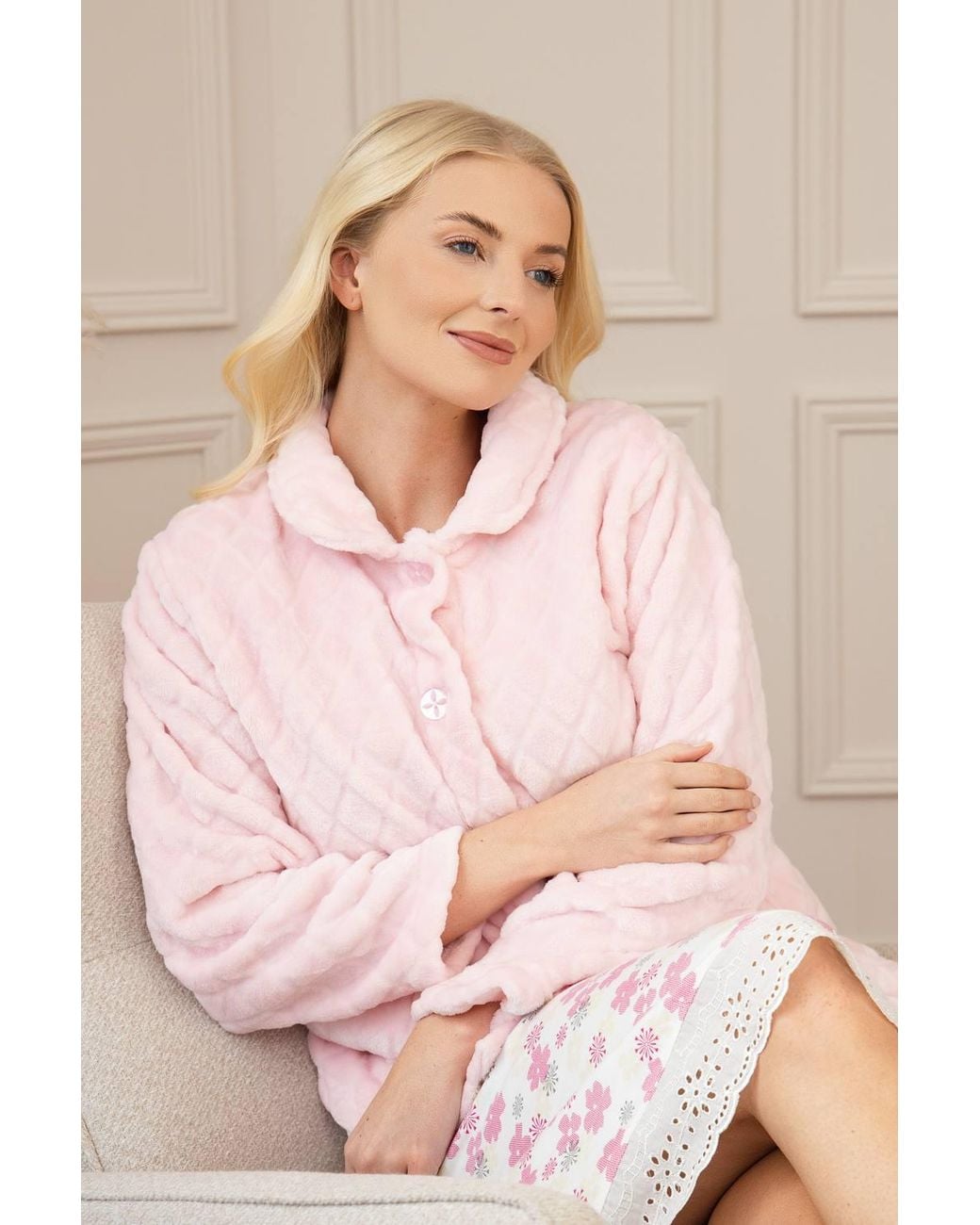 CAMILLE Pink Classic Supersoft Diamond Print Button Up Bed Jacket