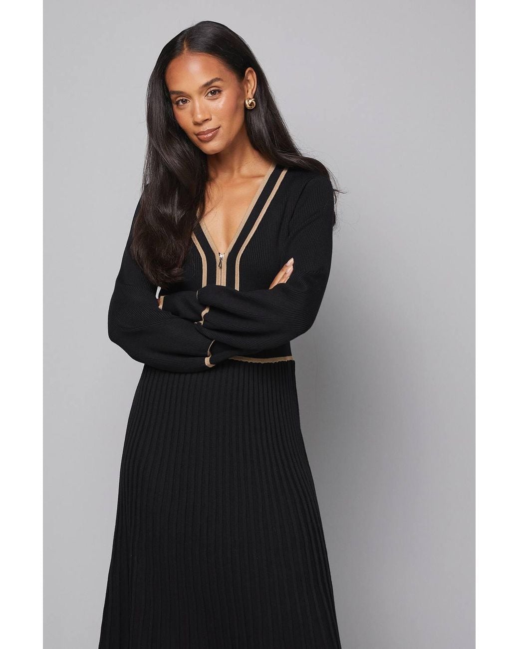 Wallis Black Zip Front Pleated Knitted Midi Dress