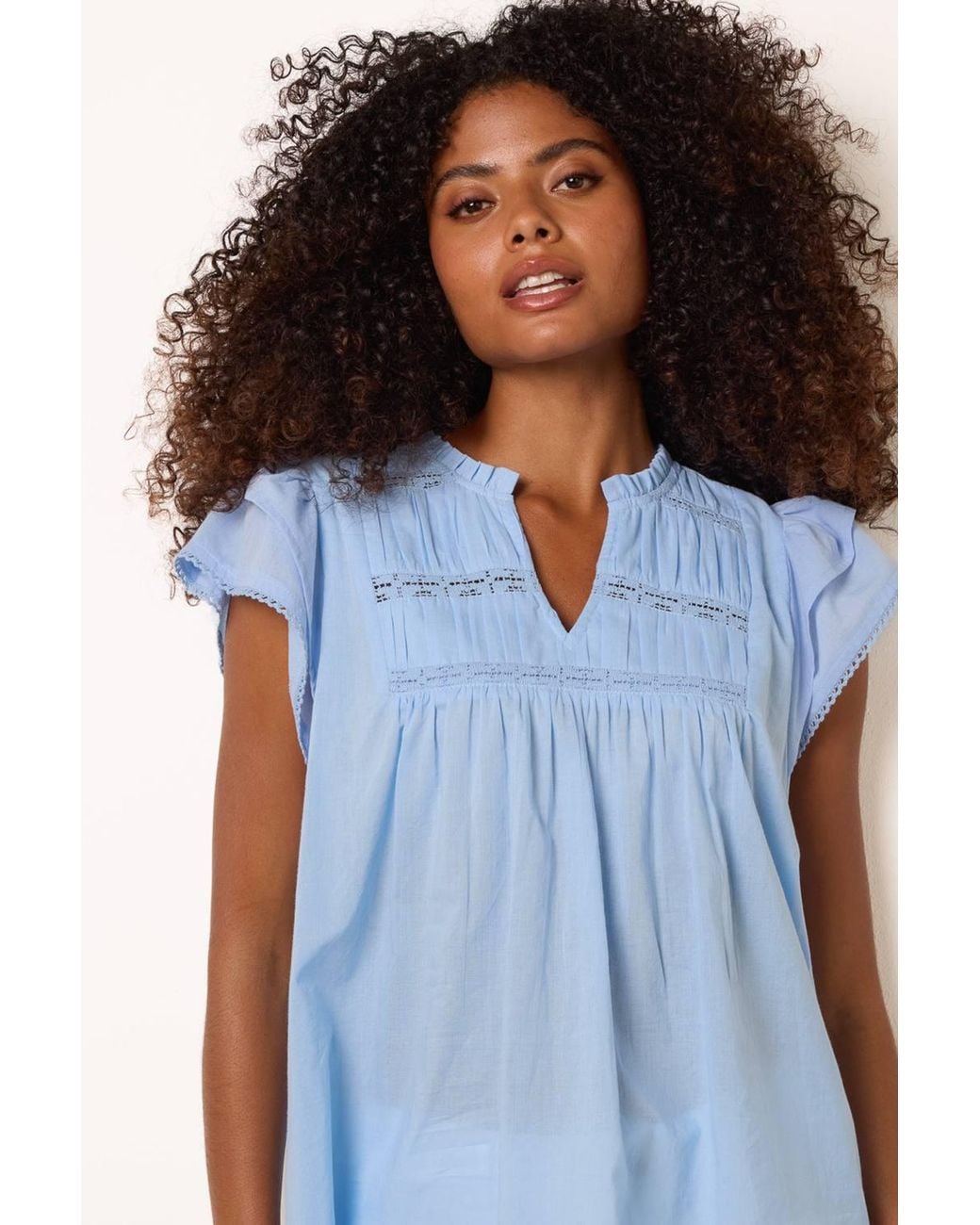 Blue Vanilla Blue Short Sleeve V-Neck Top