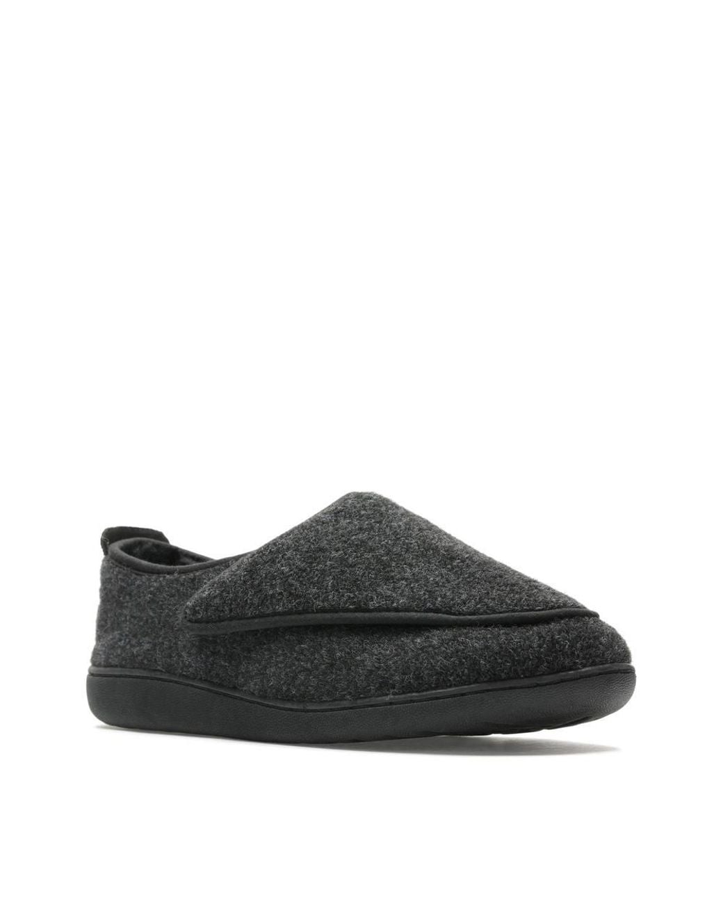 Clarks Black King Riptape Slipper Dark Felt Slip Ons, Slippers for men