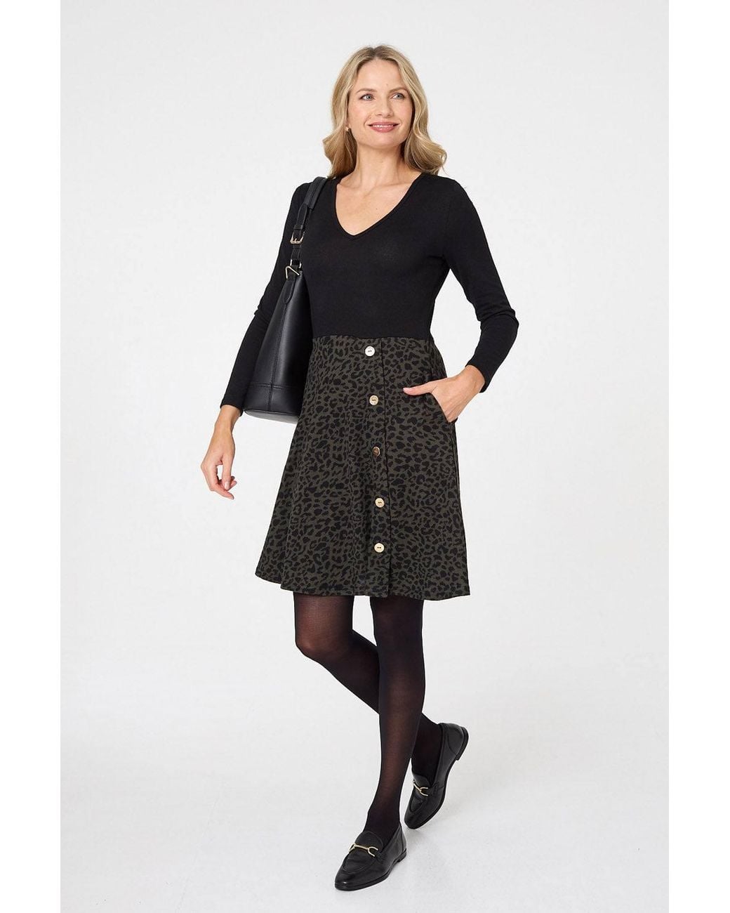 Izabel London Black Animal Print V-Neck Short Skater Dress