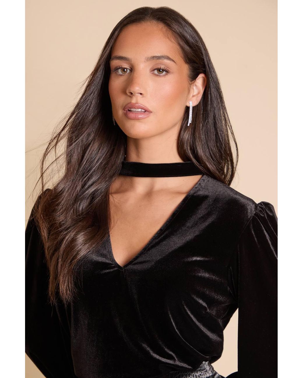 Dorothy Perkins Black V Neck Blouson Sleeve Velvet Top