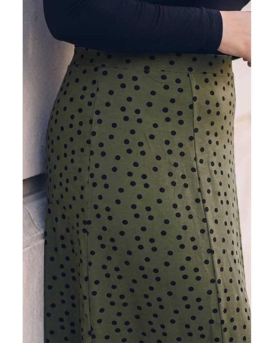 Roman Green Curve Polka Dot Stretch Skirt