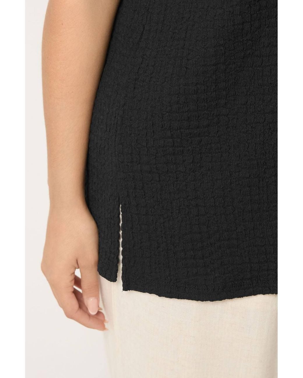 Yours Black Bubble Textured Vest Top
