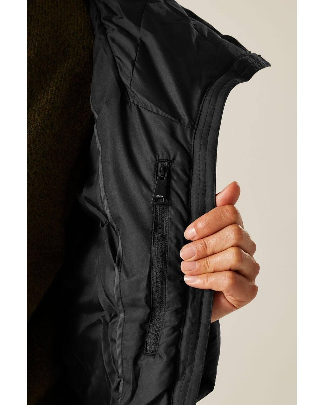 Regatta Black Rusey Water-Repellent Insulating Padded Jacket