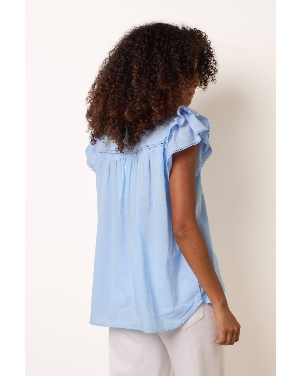 Blue Vanilla Blue Short Sleeve V-Neck Top