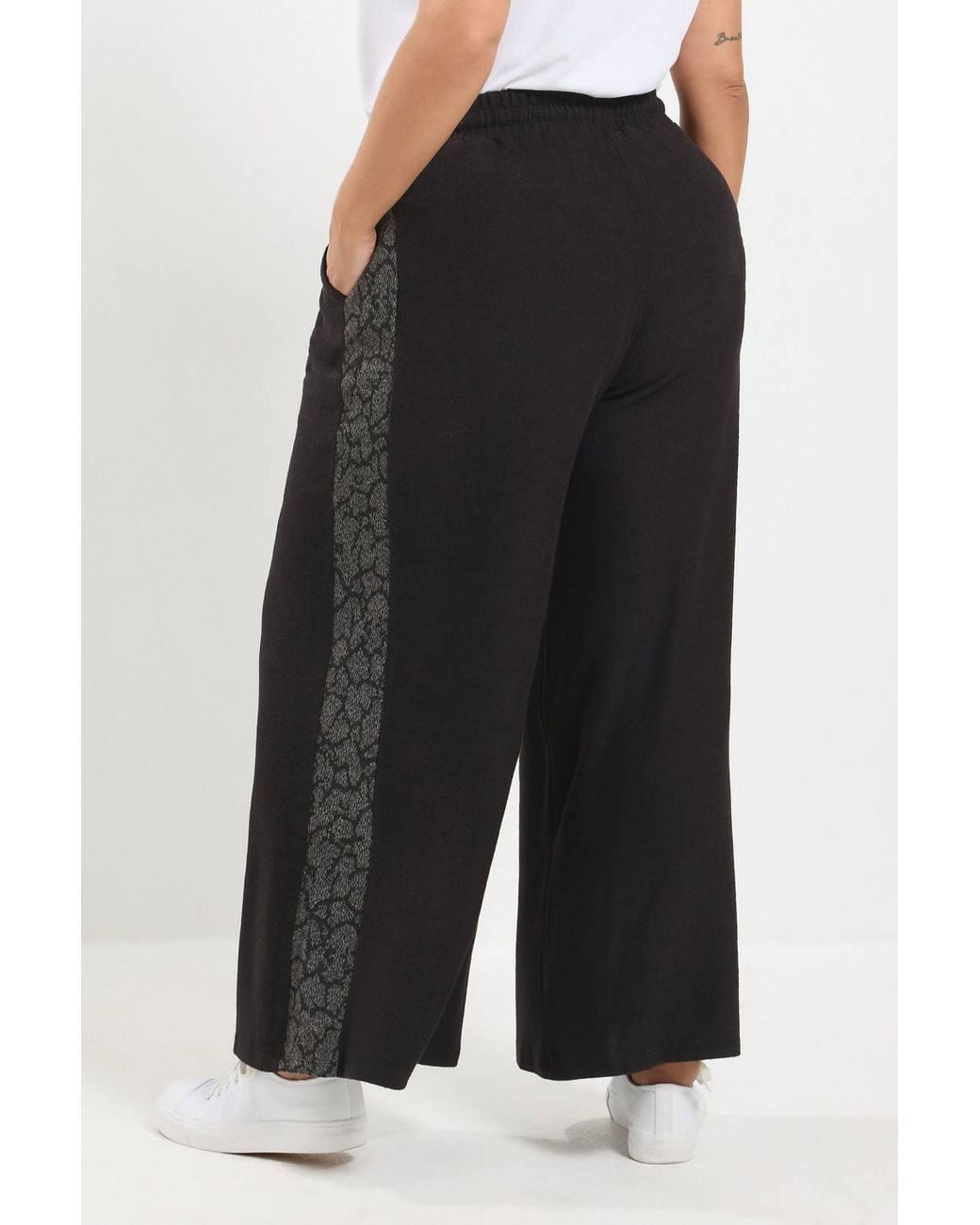 Yours Black Side Detail Soft Touch Joggers