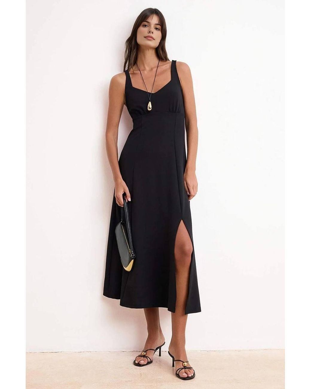 WOVCOR Black Sweetheart Strappy Flared Maxi Dress W/ Side Slit