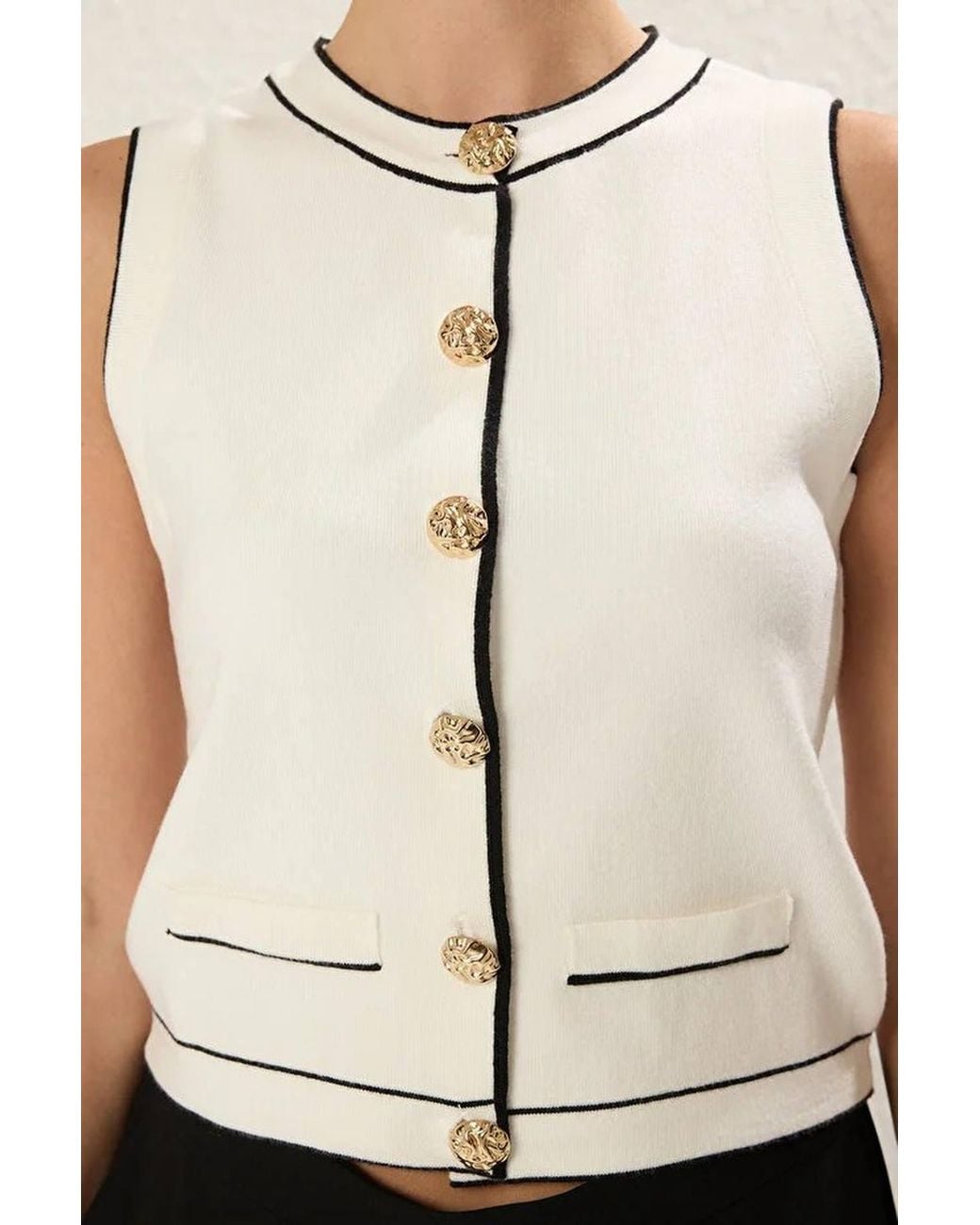 WOVCOR White Contrast Trim Button Detail Sleeveless Knit Top