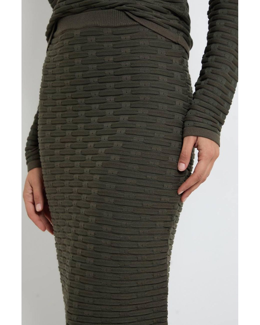Wallis Black Pointelle Midi Knitted Skirt