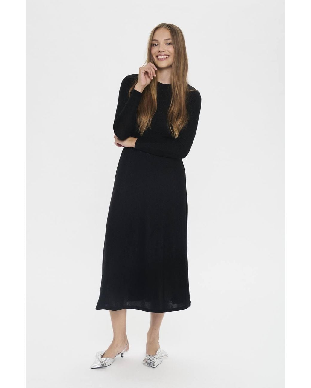 Saint Tropez Black Noriasz Shimmer Midi Skirt