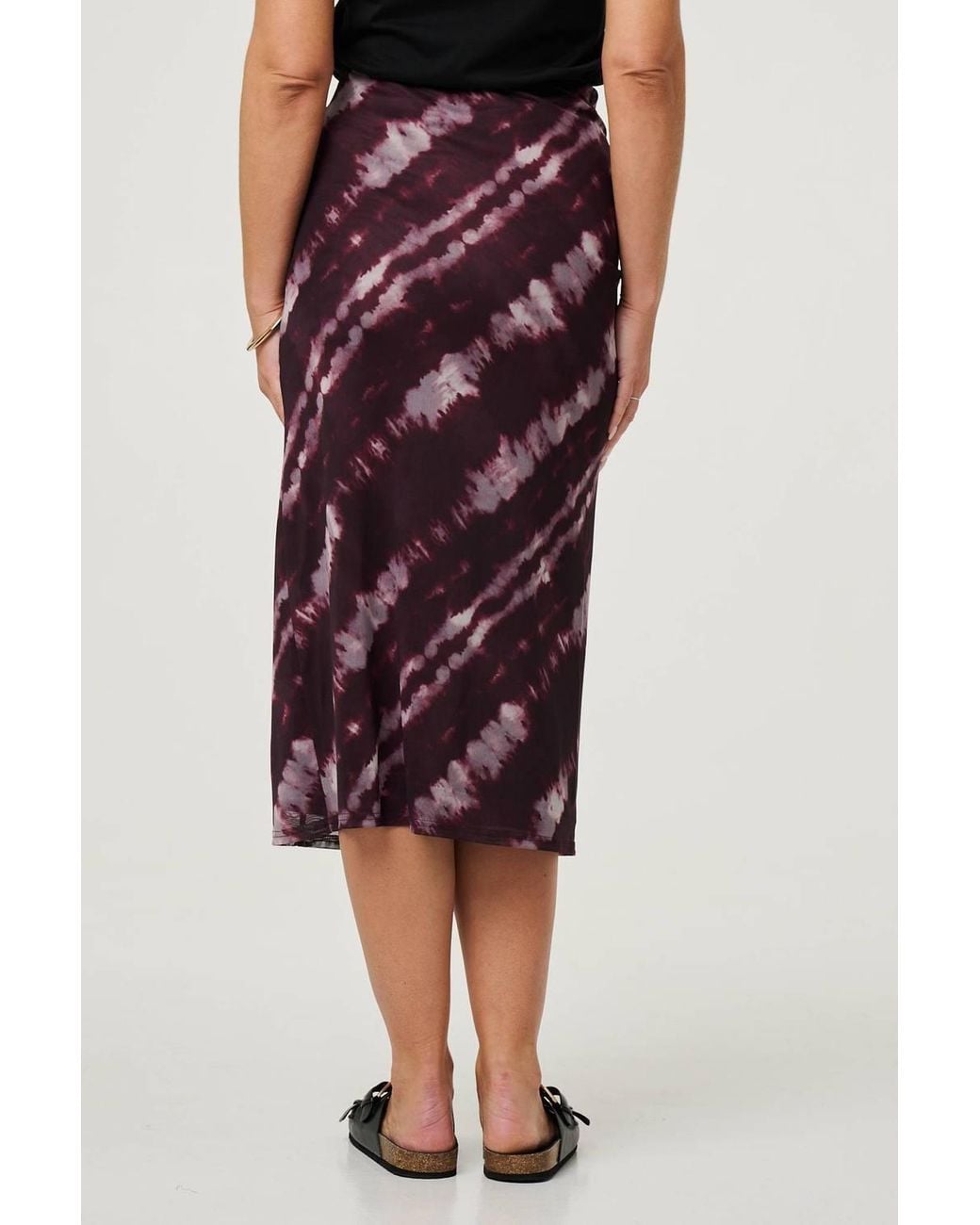 Izabel London Red Tie Dye Ruched High Waist Midi Skirt