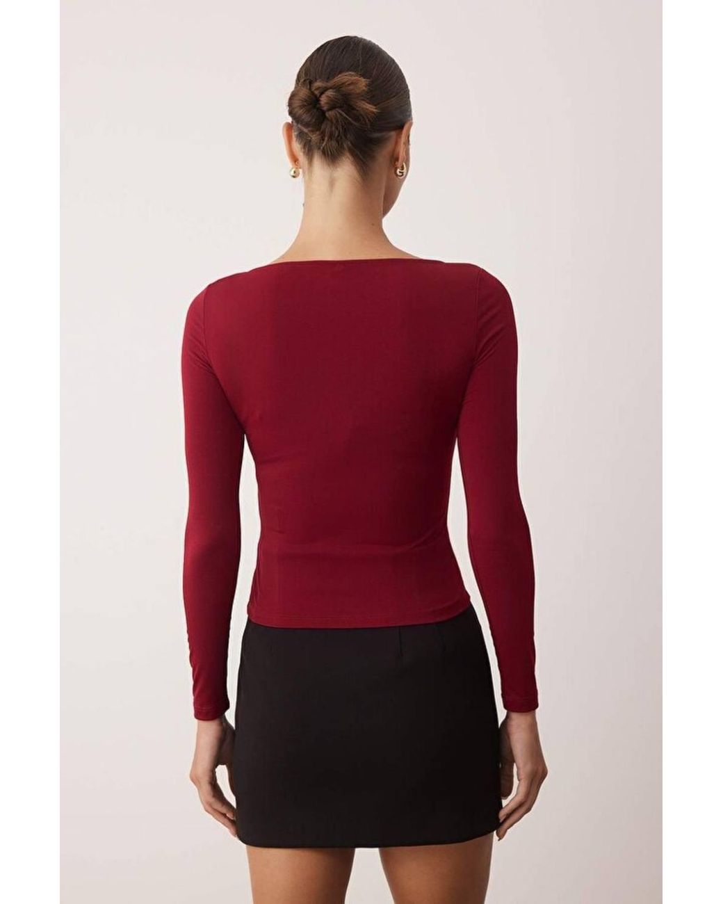 WOVCOR Red Cut Out Long Sleeve Fitted Knit Top W/ Button Detail