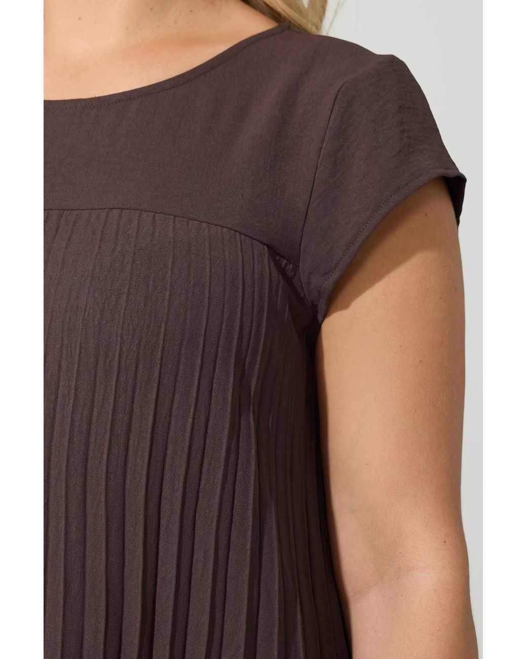 Yours Brown Pleated Maxi Dress