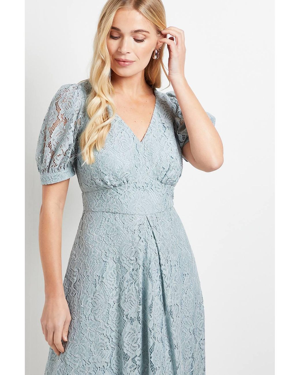 Wallis Blue Petite Lace V Neck Tea Midi Dress
