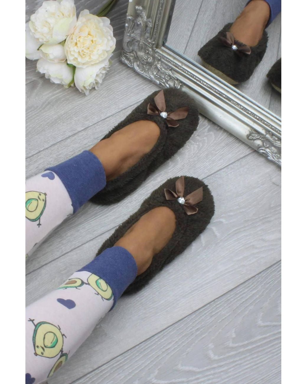 AJVANI Brown Grip Sole Footsie Sock Slippers