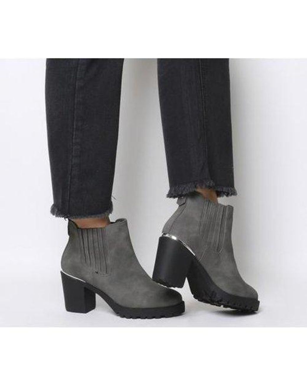 nike hypervenom size 8