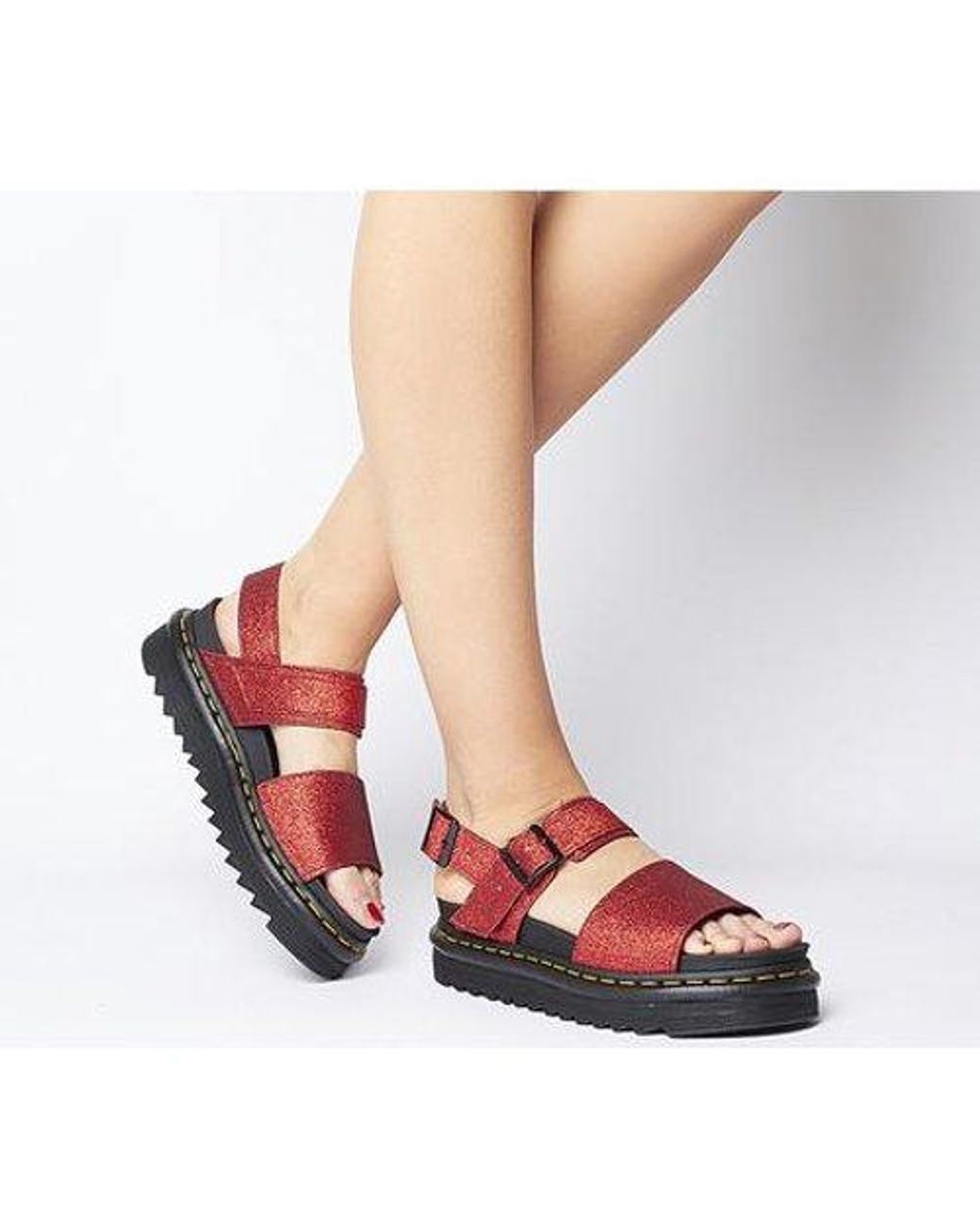Dr. Martens Voss Sandal in Red | Lyst