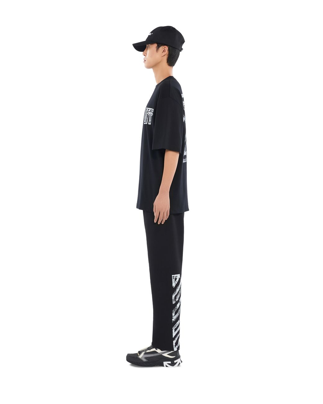 Off-White c/o Virgil Abloh Black Motion Arrow Skate T-Shirt for men