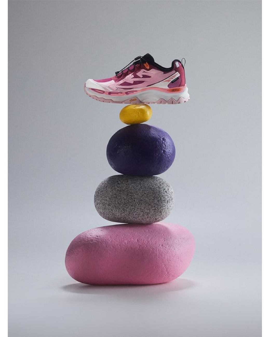 Off-White c/o Virgil Abloh Pink Be Right Back Trail Low Sneakers