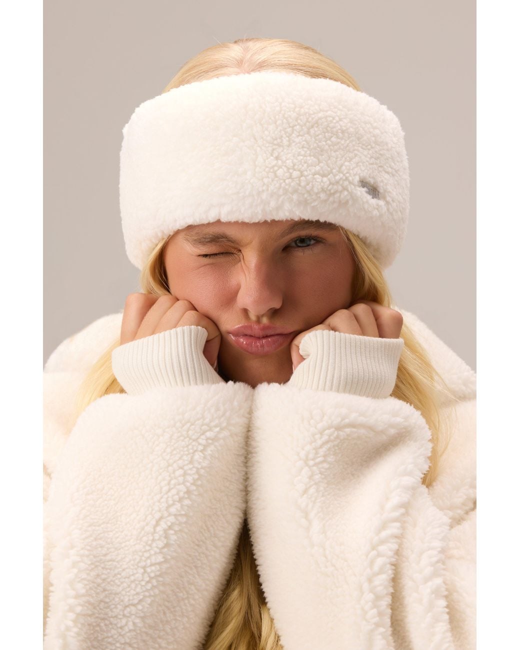 BO+TEE White Teddy Fleece Headband