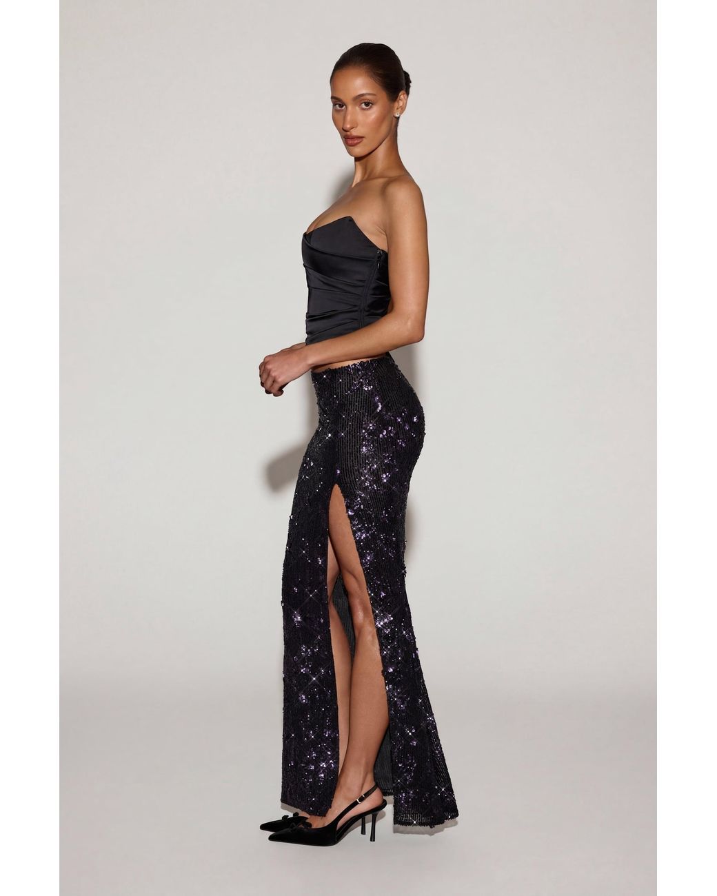 Oh Polly Black Embellished Mid-Rise Thigh-Split Maxi Skirt