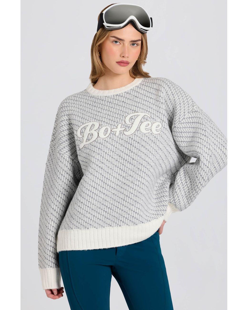 BO+TEE White Knit Logo Oversized Jumper