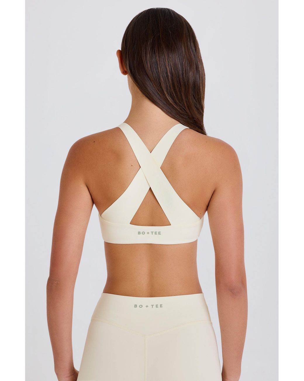 BO+TEE White Crossback V-Neck Sports Bra