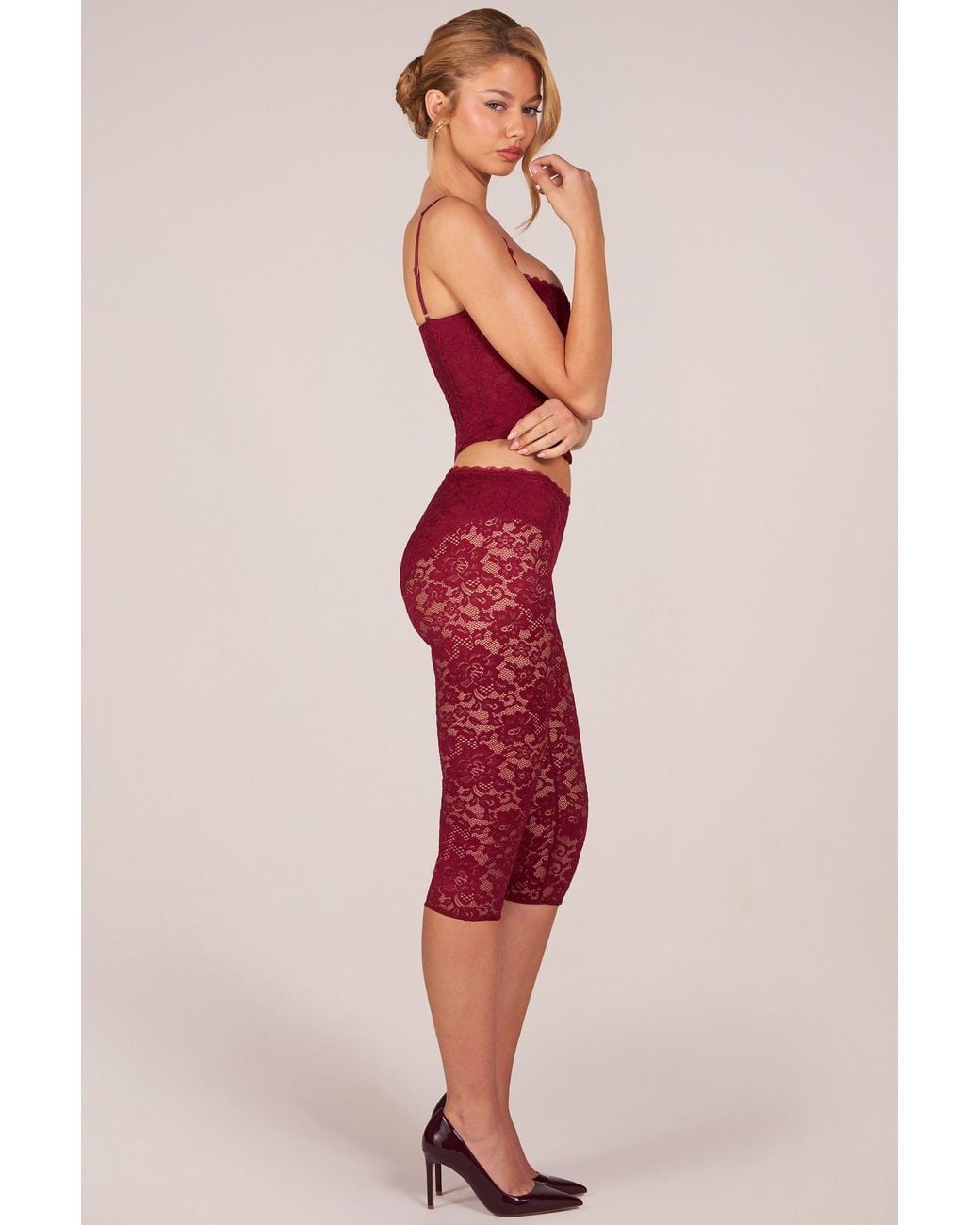 Oh Polly Red Laced Capri Trousers