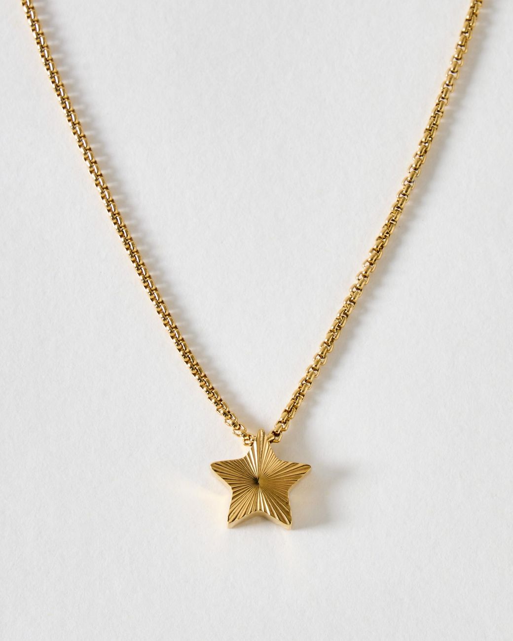 Oliver Bonas Metallic Finley Tone Waterproof Etched Star Reversible Pendant Necklace