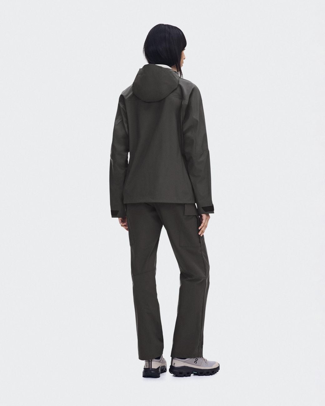 On Shoes Gray Ascent Jacket
