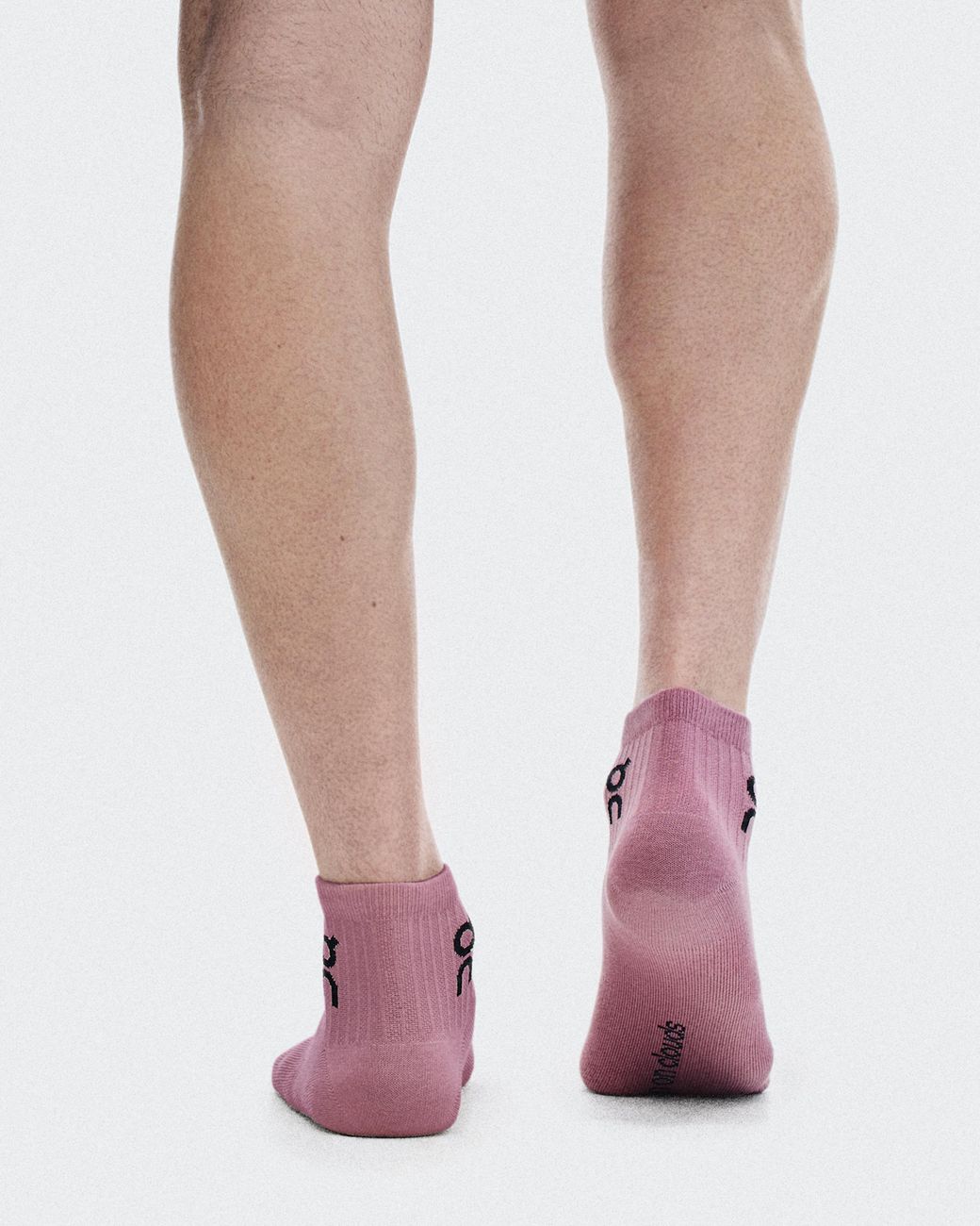 On Shoes White Logo Sock Mid 3P