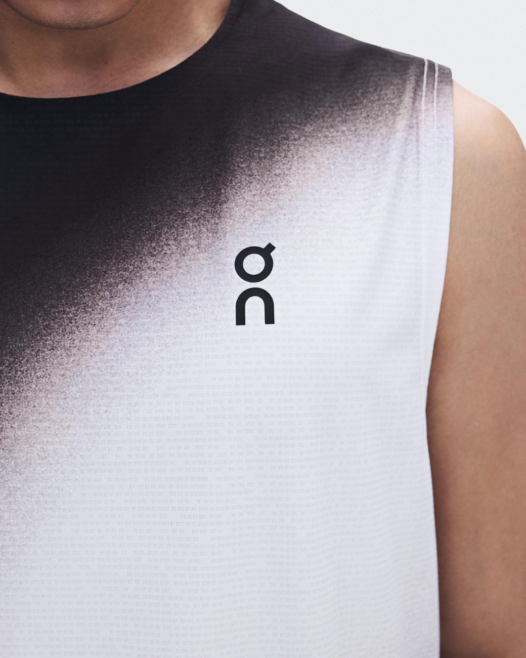 On Shoes White Court Tank Top Swing for men