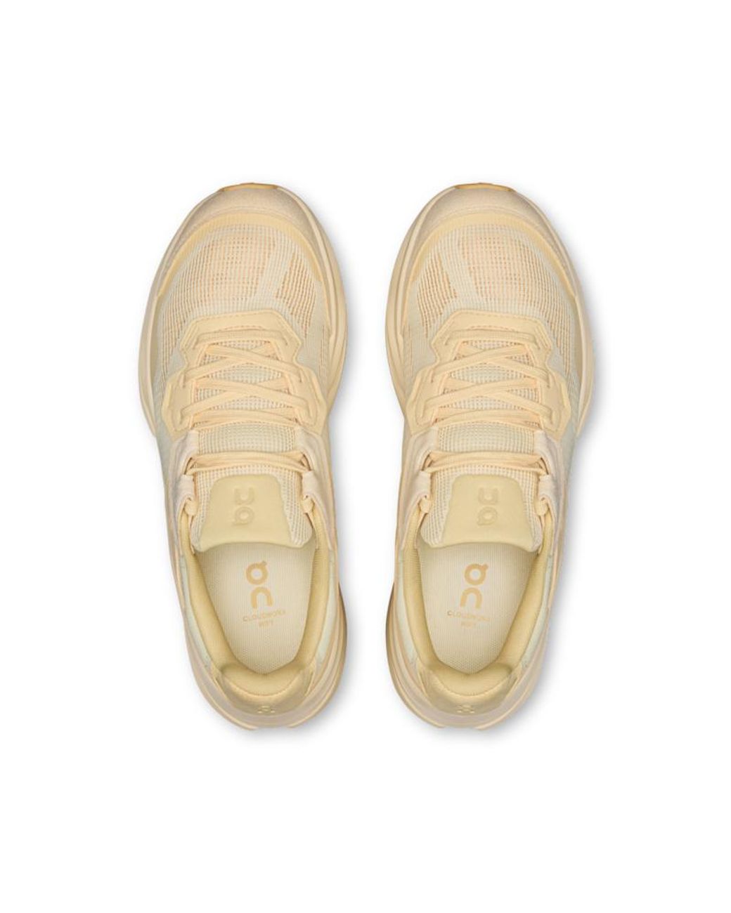 On Shoes Natural Cloudnova Rift
